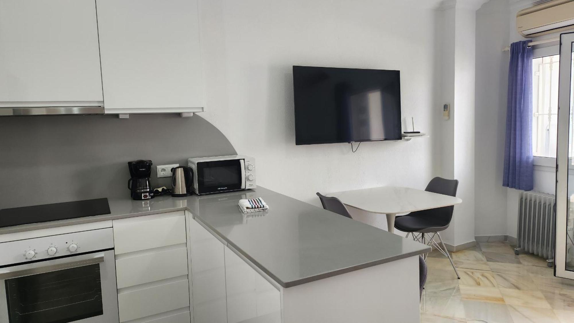 Апартаменты Stella Maris - Sleeps 4 Нерха Экстерьер фото