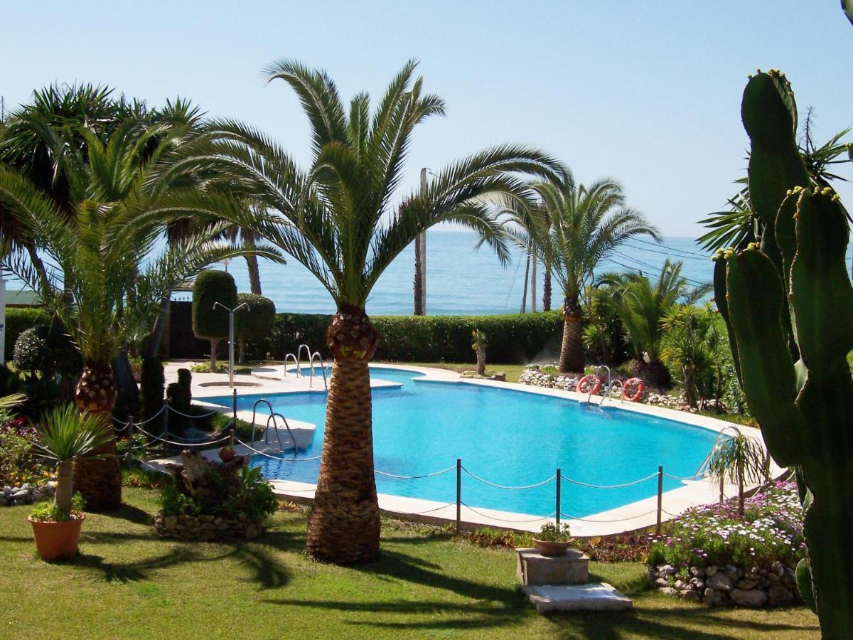 Апартаменты Stella Maris - Sleeps 4 Нерха Экстерьер фото