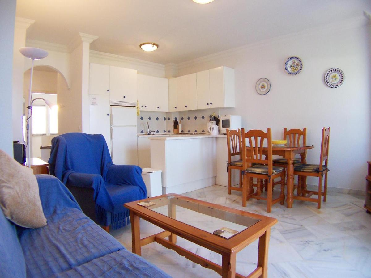 Апартаменты Stella Maris - Sleeps 4 Нерха Экстерьер фото