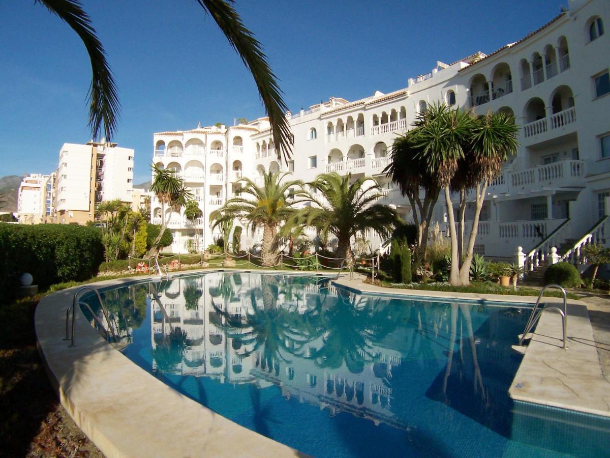 Апартаменты Stella Maris - Sleeps 4 Нерха Экстерьер фото