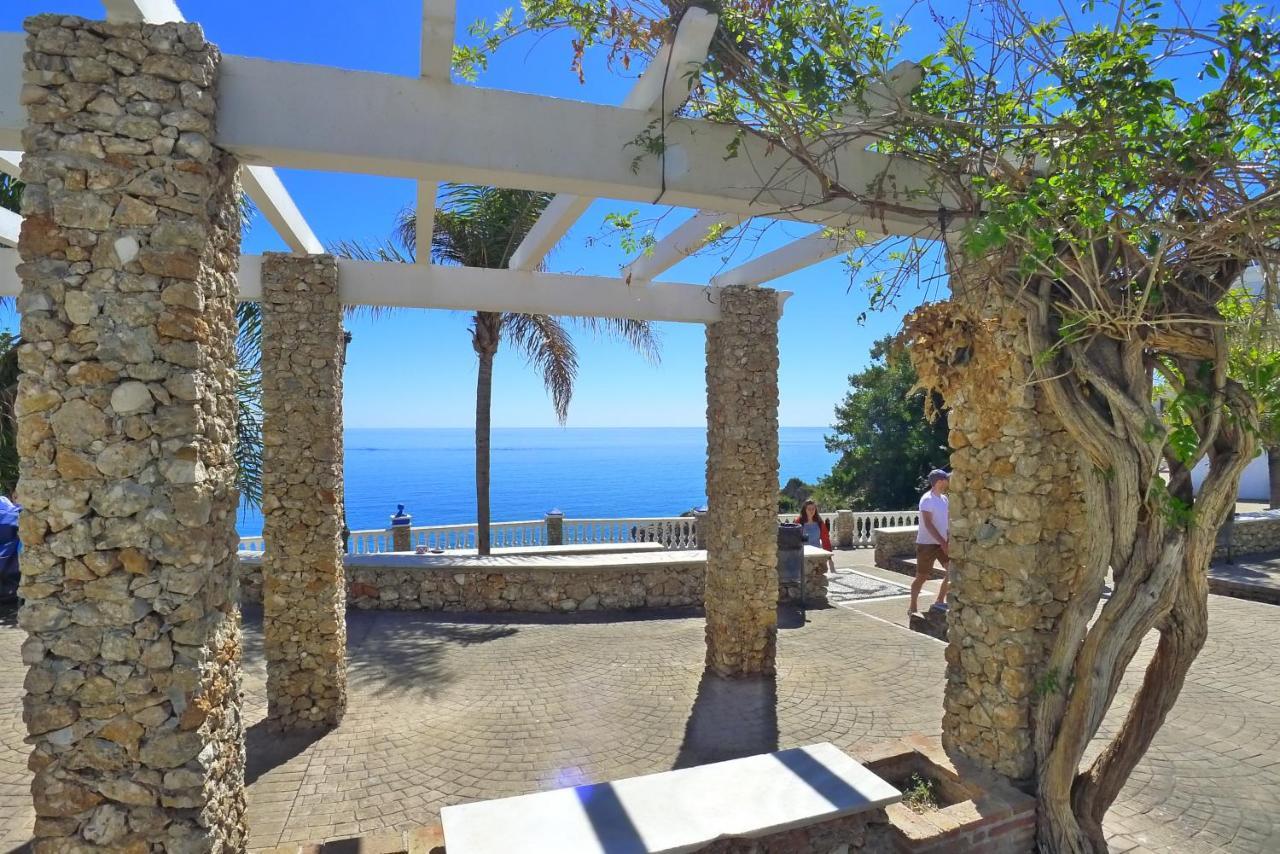 Апартаменты Stella Maris - Sleeps 4 Нерха Экстерьер фото