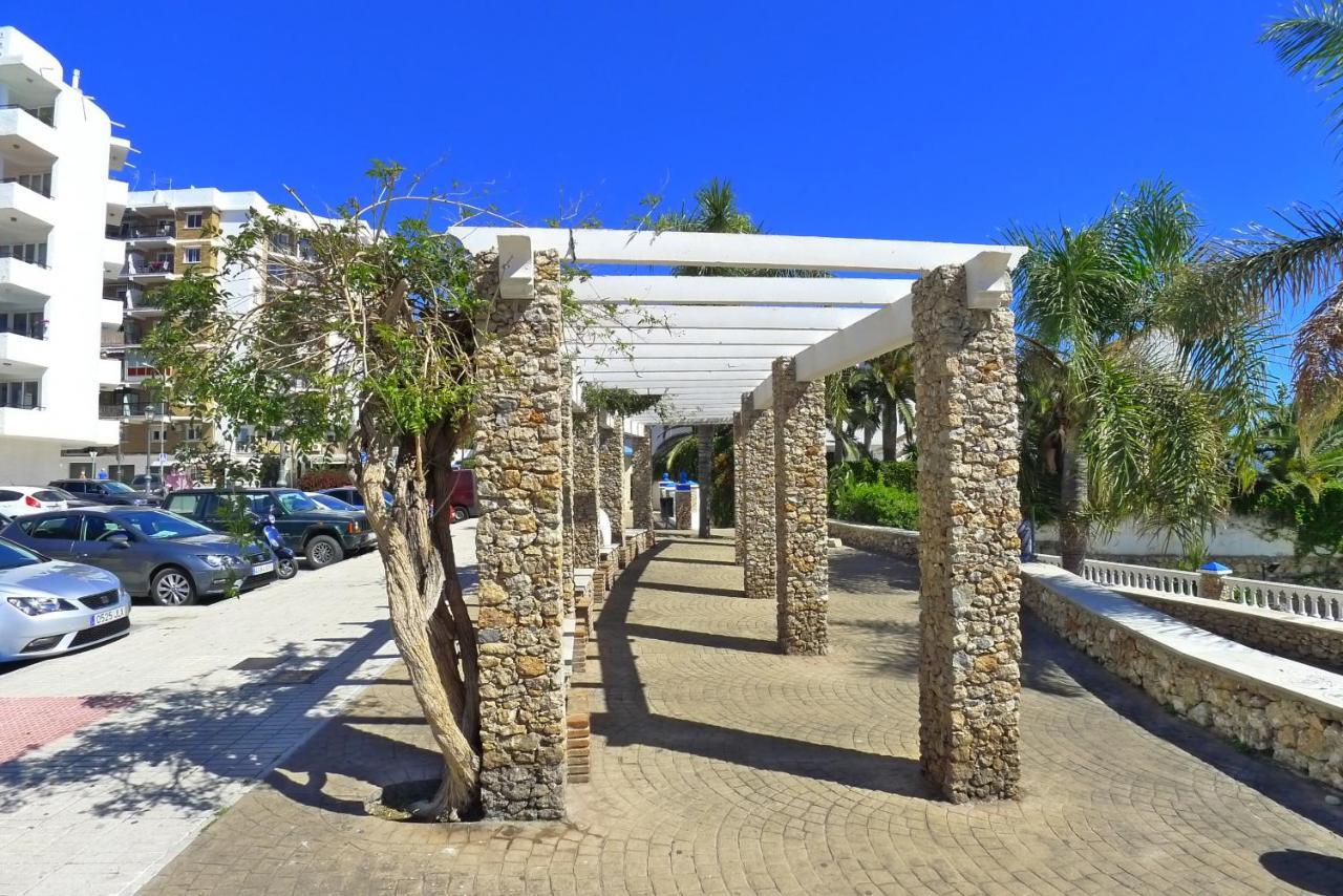 Апартаменты Stella Maris - Sleeps 4 Нерха Экстерьер фото