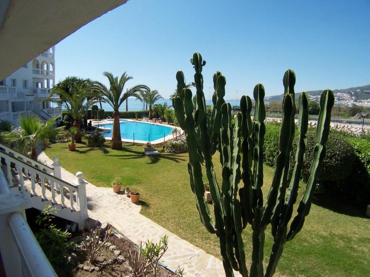 Апартаменты Stella Maris - Sleeps 4 Нерха Экстерьер фото