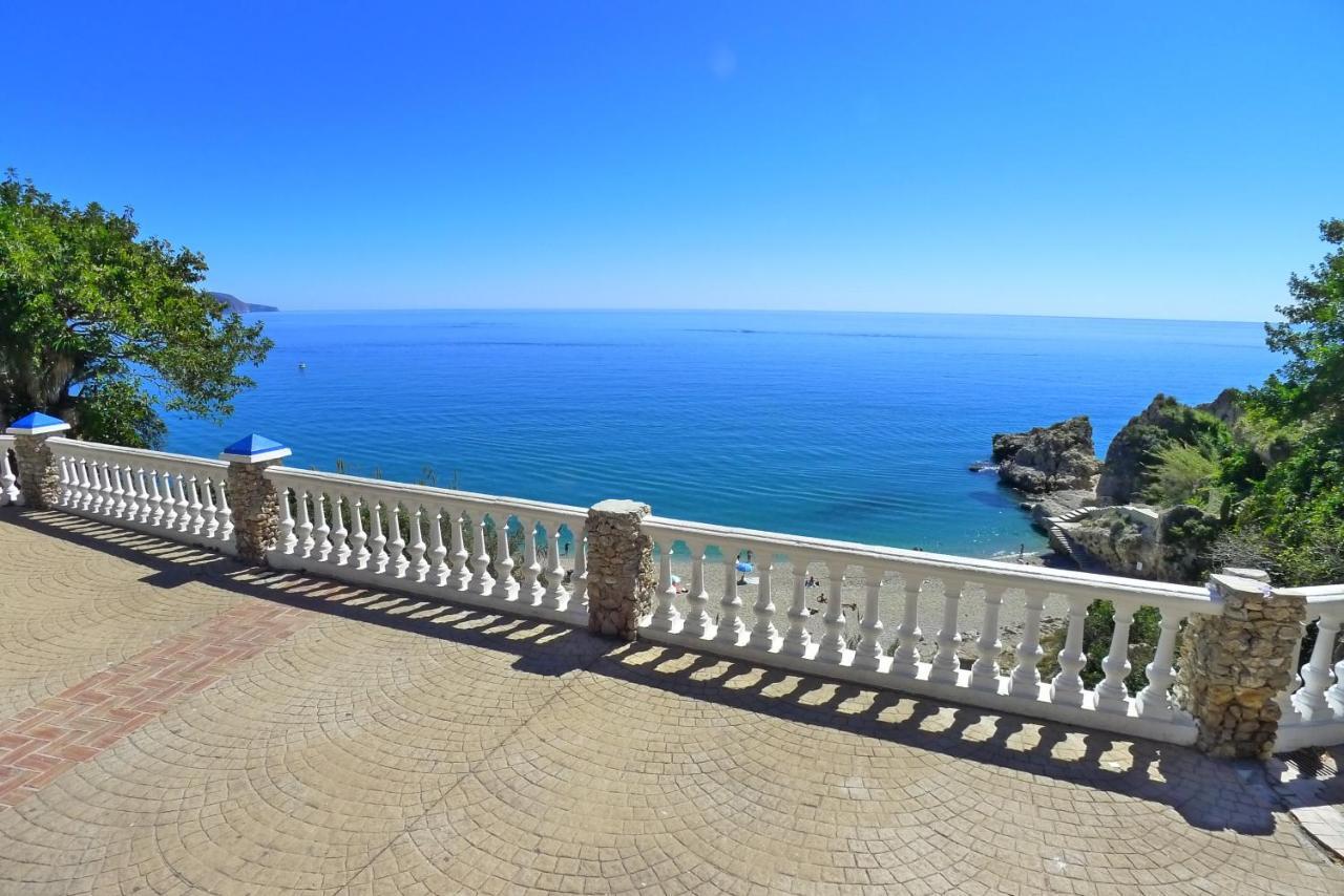 Апартаменты Stella Maris - Sleeps 4 Нерха Экстерьер фото
